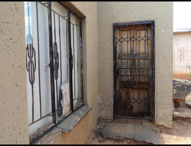 2 BEDROOM HOUSE FOR SALE IN LAWLEY